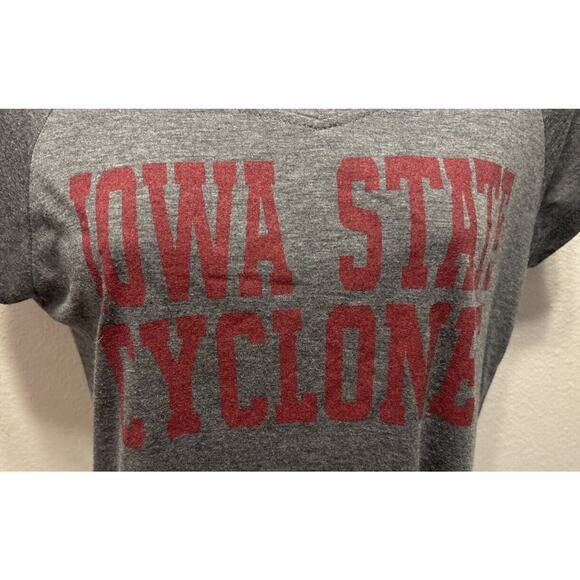 Women’s Iowa State Cyclones Vneck Shirt‎ Size Medium Gray - Picture 2 of 4